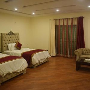 Grand Millennium Hotel